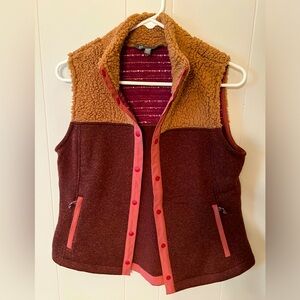 Title Nine Vest